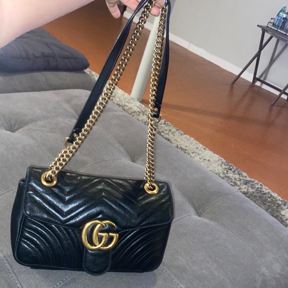 GG Marmont Small Shoulder Bag